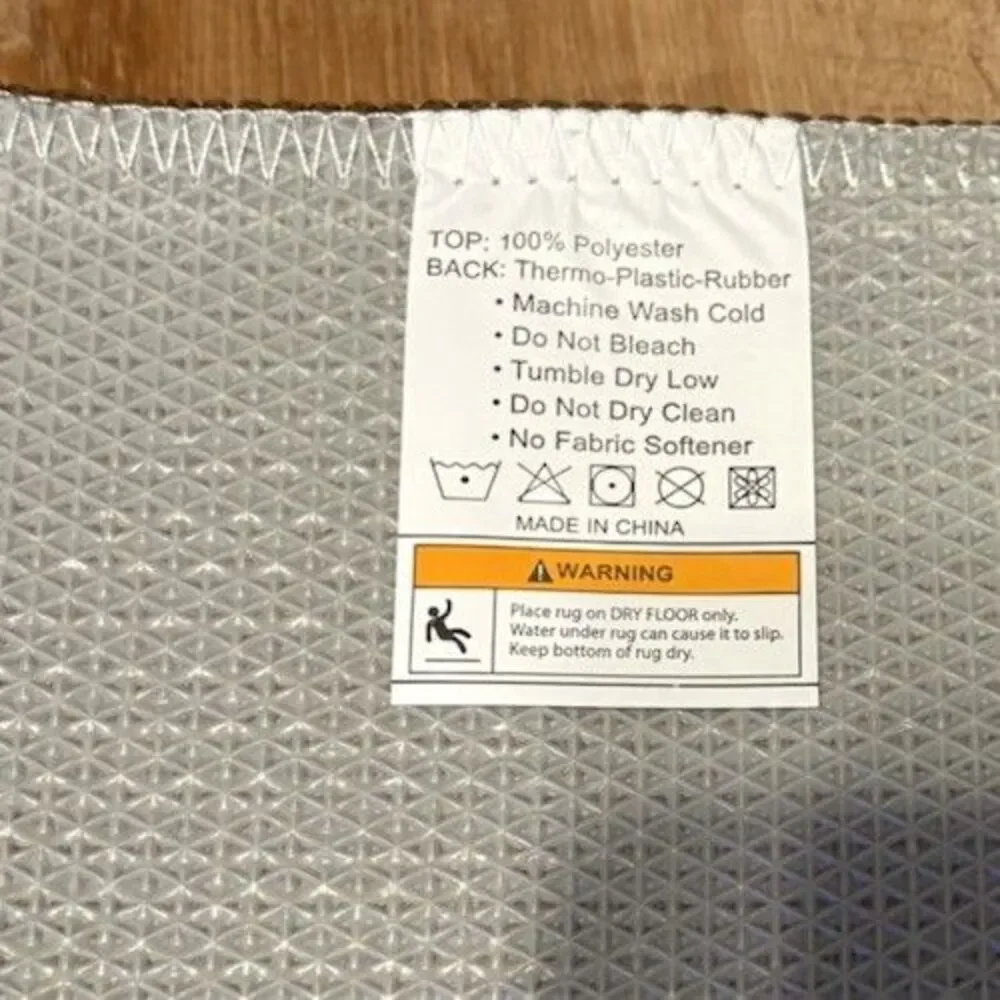 20” X 30” Bath Mat Brown